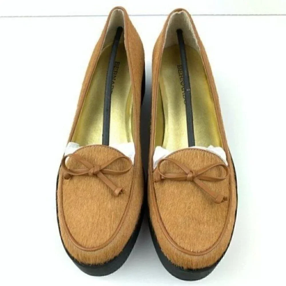 Bernardo Antwerp Platform loafer 7 tan pony hair